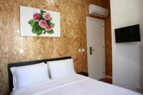 Amadora Boutique Hostel